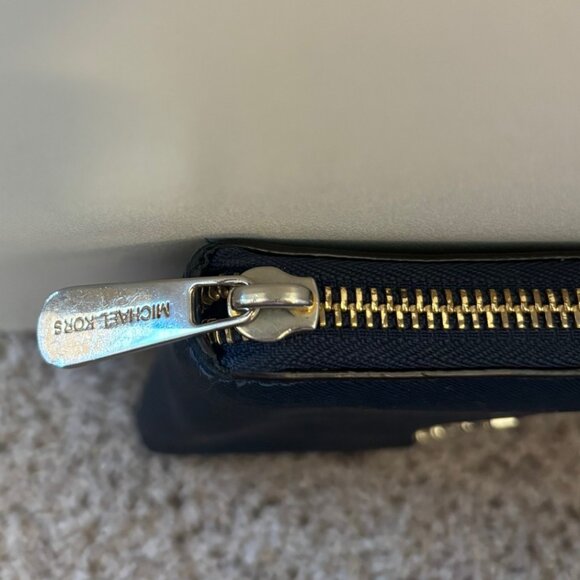 Michael Kors Wallet – Navy Blue – Used - Picture 5 of 5
